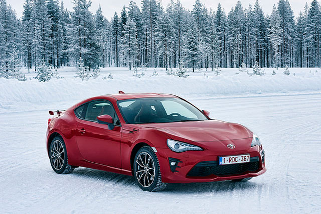 2017 Toyota GT86 Best Fastest Cars Under 30k