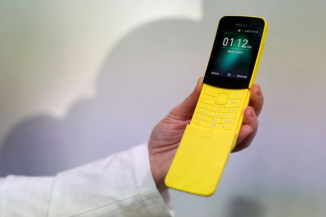 Nokia-8110-design