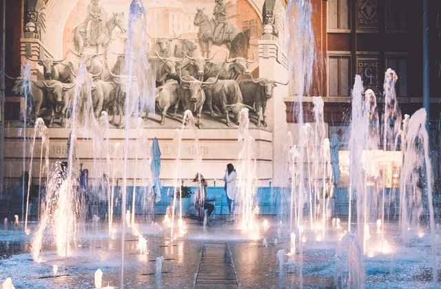 Fountains And Waterfalls