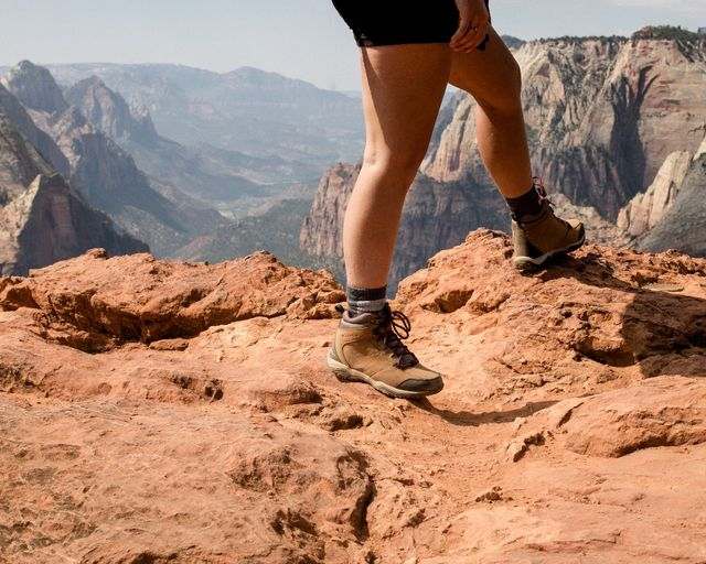 hiking boots outfit