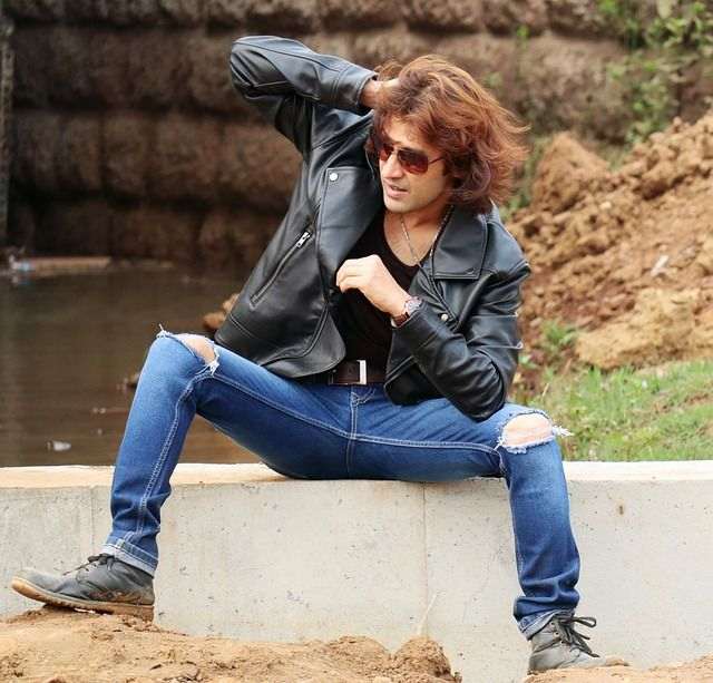 short men style jeans